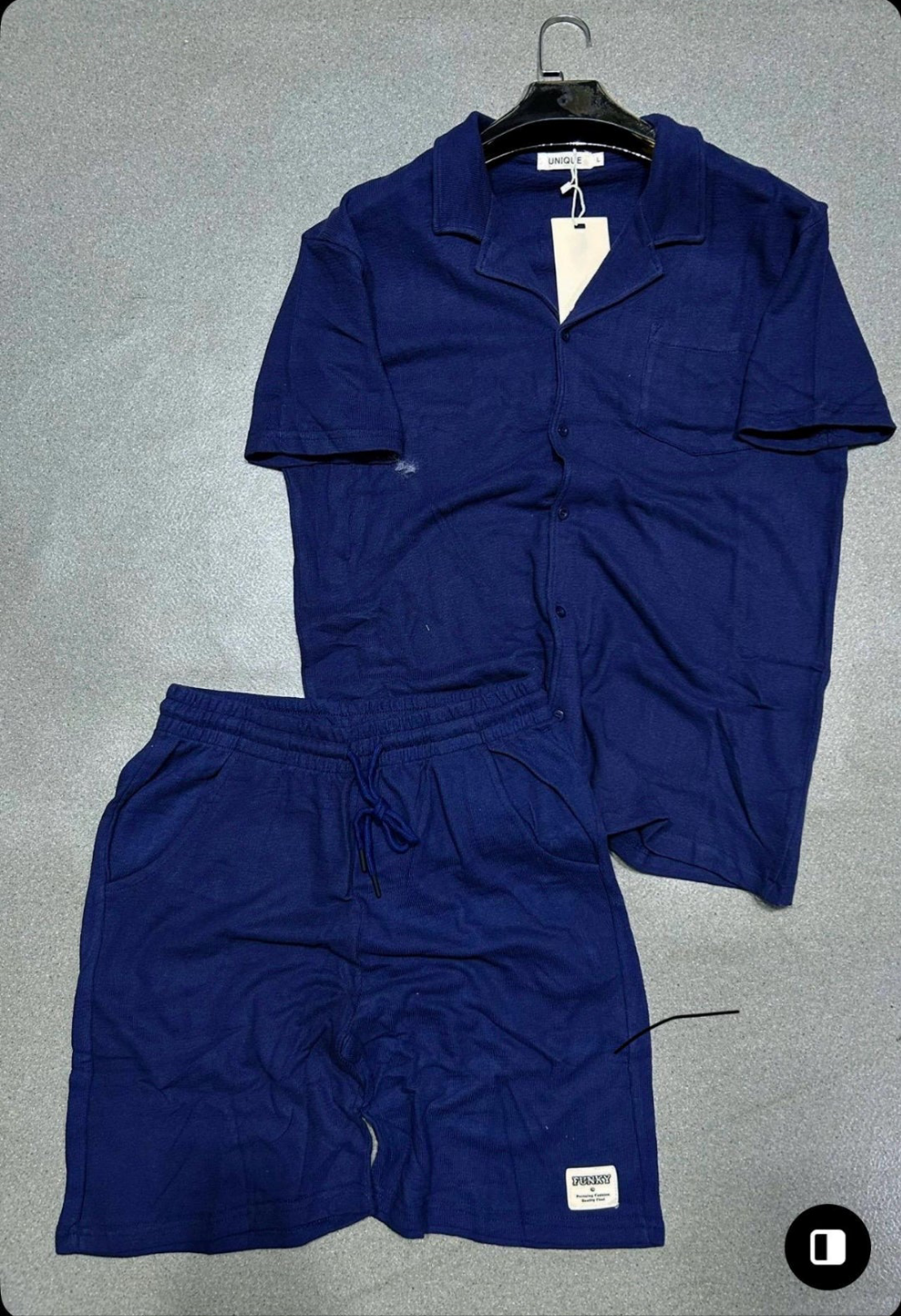 Ensemble short